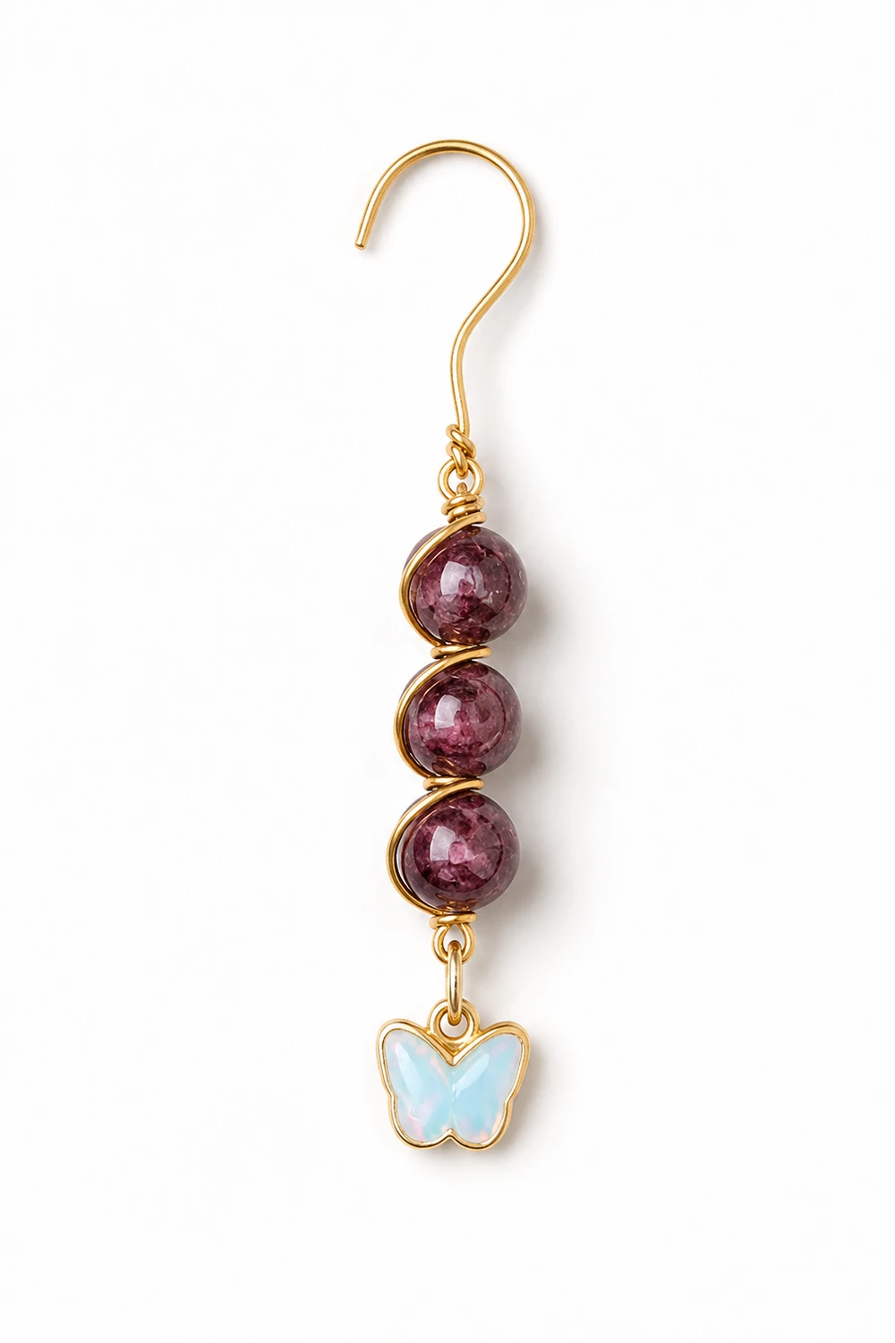 Lal (Garnet) 8mm Üçlü Sıralı Burgu Kelebek Uçlu Küpe taş dokusu yakın çekim